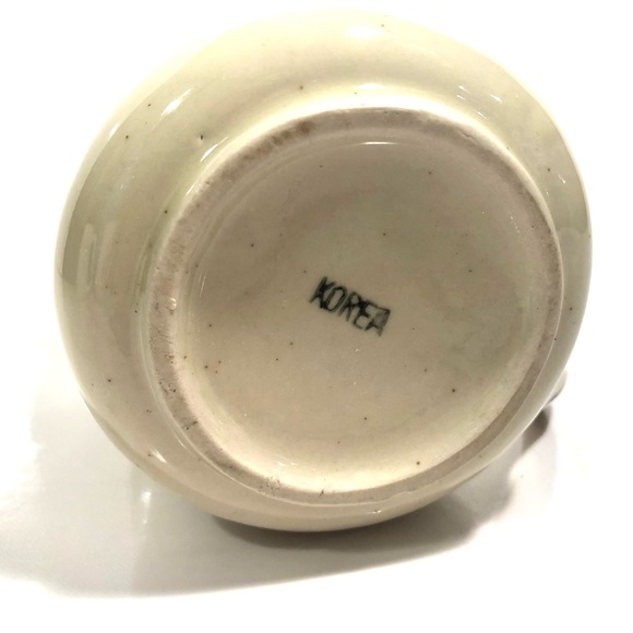 Vintage Korean stoneware mug with floral design. 1980s. - Picture 4 of 5